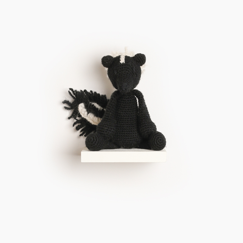 edwards menagerie crochet skunk pattern